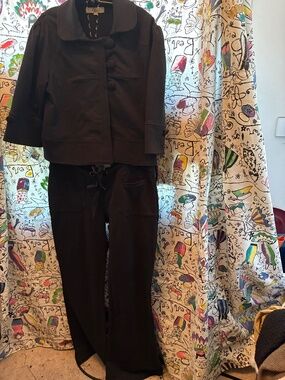 Notice  cropped jacket wide leg pant suit